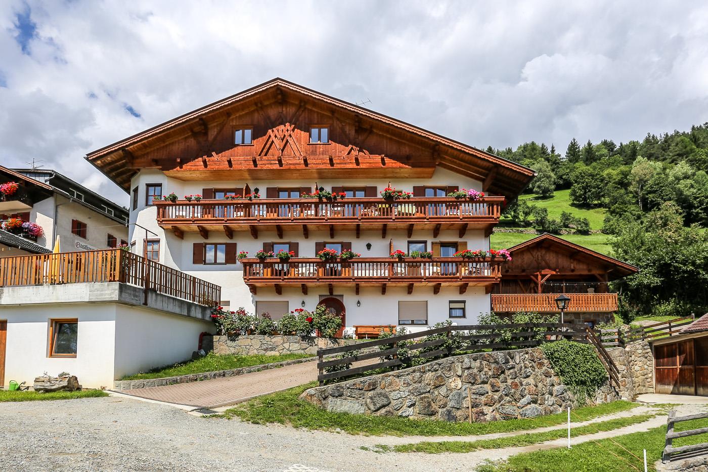 2D83f2bc3dbbf21d05927a7c039f5cf5 (1)